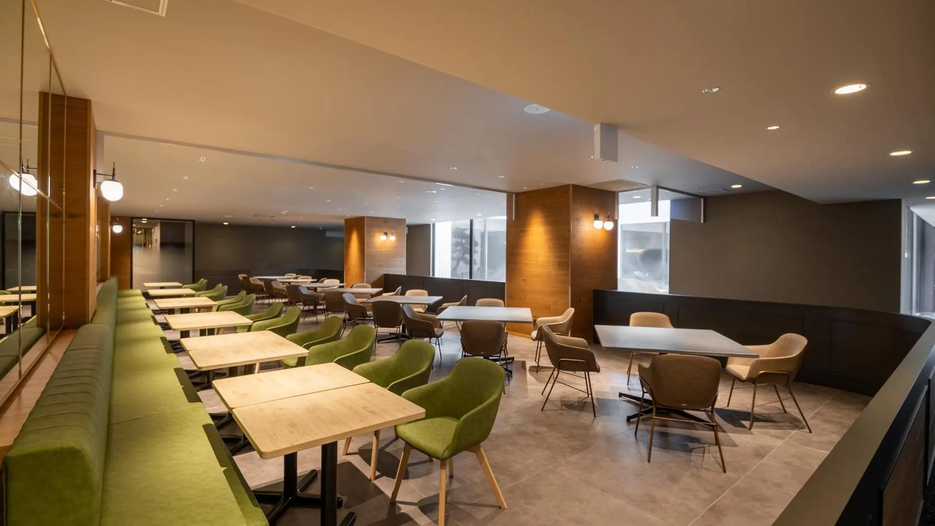 Art Hotel Narita